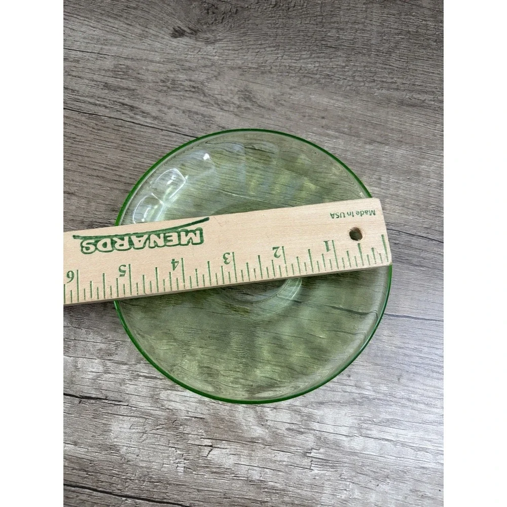 Vintage Federal Depression Glass Glowing Green Uranium Saucer 5.5